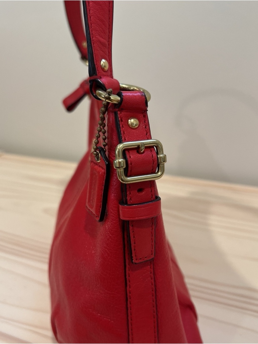 Coach bright red vintage purse - Picture 3 of 8